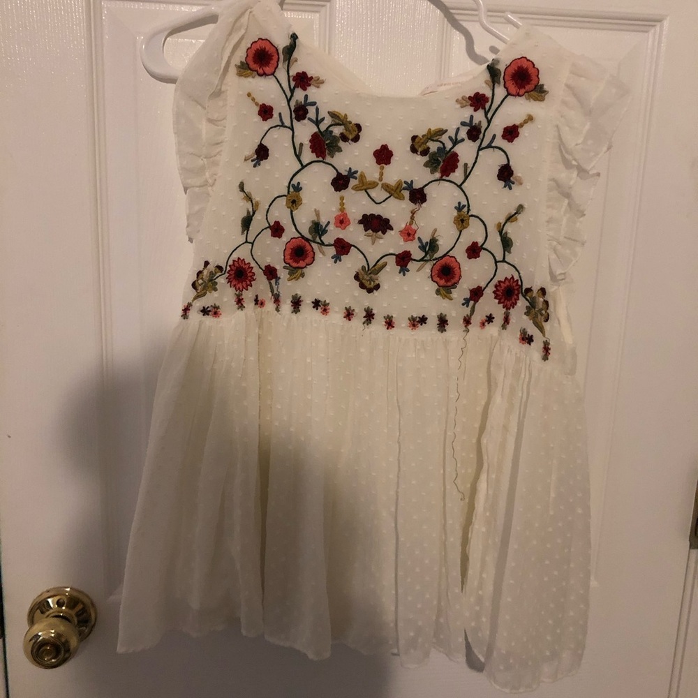 Floral embroidered blouse